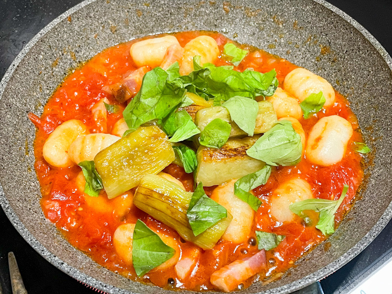 gnocchi with tomato sauce17
